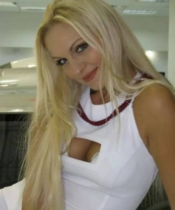 Я придаю огромное значение комфорту и удовлетворению моих клиентов.
💋 Мои услуги включают всевозможные эротические массажи, удовлетворение фантазий и сексуальных желаний, а также ролевые игры и секс игрушки. Я гарантирую тебе полное расслабление и наслаждение под моим искусным прикосновением.
✨ Я знаю, как создать неповторимую атмосферу и угодить даже самым требовательным мужчинам. Мои манеры, внешность и интеллект позволяют мне вести интересные разговоры и создавать гармонию в любой обстановке.
📸 Что касается фото, ты можешь увидеть мои прекрасные формы на моем профиле. Фотографии полностью соответствуют действительности – я гордость Москвы!
💯 Мои клиенты всегда остаются довольными и возвращаются ко мне снова и снова. Я гарантирую анонимность и конфиденциальность, поэтому можешь быть спокоен в этом плане.
🌹 Так что, если ты ищешь незабываемый опыт, то просто свяжись со мной. Я живу в Москве и могу пригласить тебя в свое уютное гнездышко или приехать к тебе.
Не упусти возможность испытать невероятные ощущения вместе со мной. Жду твоего звонка! 💋 Даша
